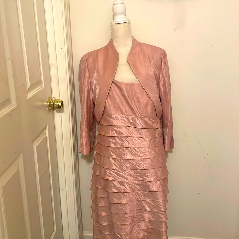 Beautiful pink dress with jacket size slim 14